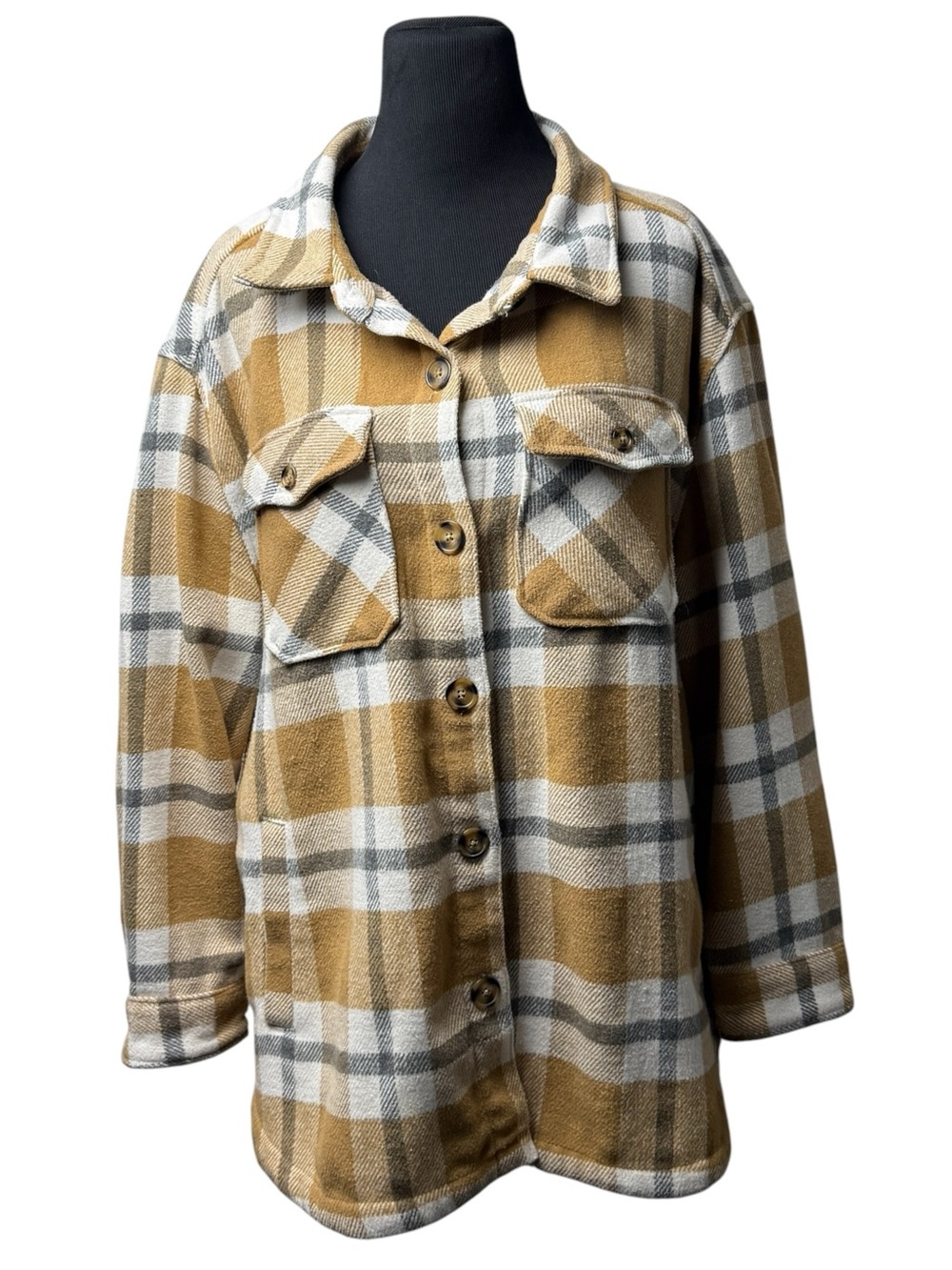 Member’s Mark Women’s Plaid Button-Up Shacket Neutral Outdoorsy Fall Gorpcore 2X